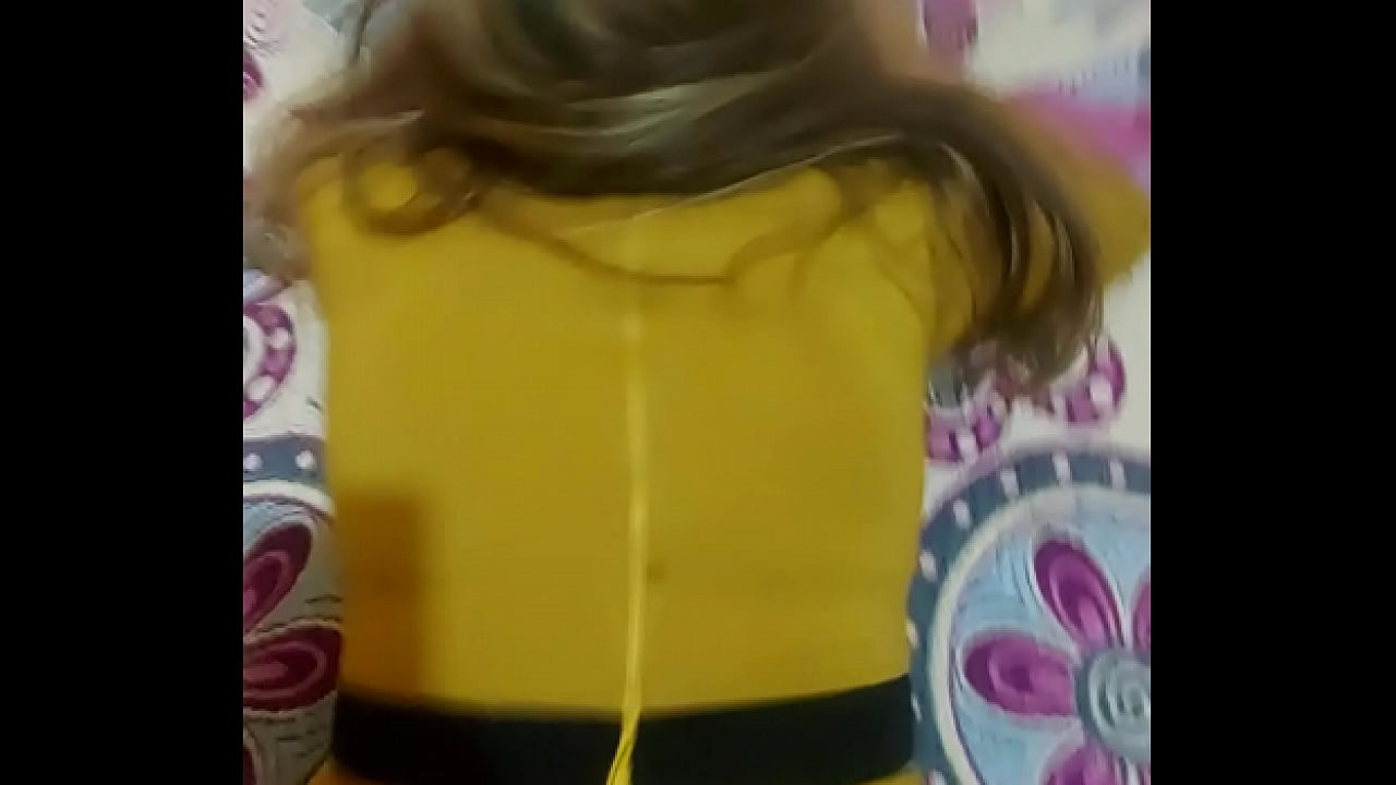 Madura madre soltera se deja comer duro